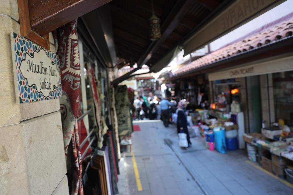 Konya’nın tarihi çarşısındaki bu sokağa giren şaşıp kalıyor 4